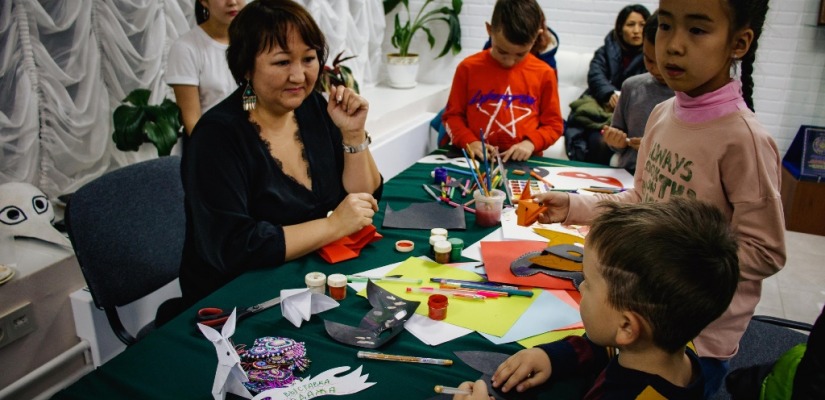 В Хакасском театре «Читiген» прошла увлекательная «Ночь искусств»