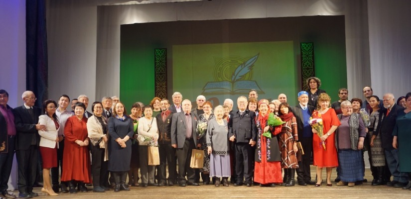 Открылся Межрегиональный форум, посвященный 70-летию Союза писателей Хакасии и 100-летию со дня рождения Михаила Кильчичакова