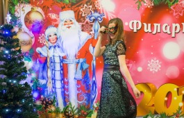 В Хакасской республиканской филармонии пройдет праздничный концерт «Пока часы 12 бьют…»