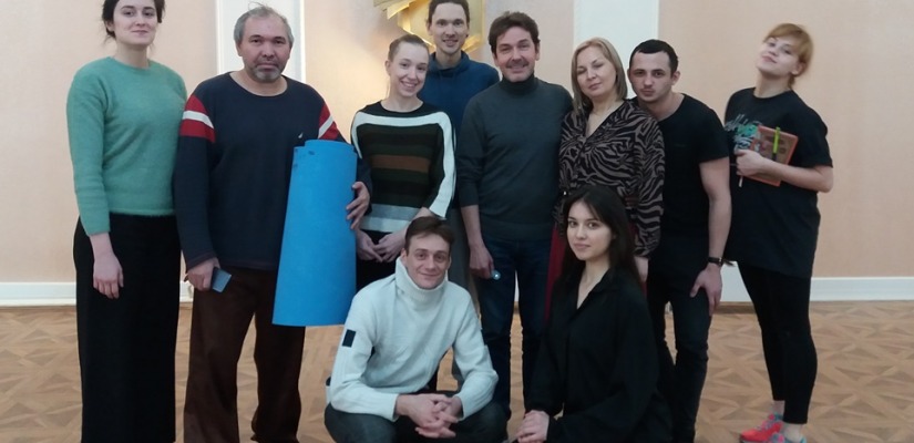 Артисты театра Лермонтова прошли мастер-класс от Андрея Рогожина