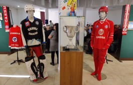 В главном музее республики открылась юбилейная выставка команды «Саяны»