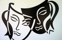 Поздравление министра культуры Хакасии с Международным днём театра