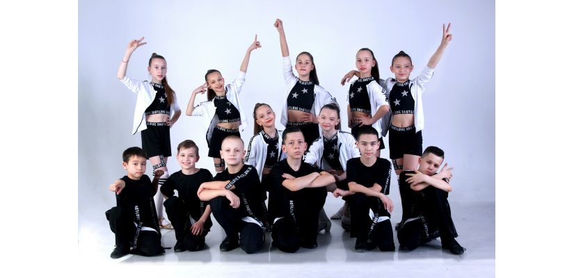 Образцовый ансамбль бального танца «Тарина» из Хакасии наградили в Санкт-Петербурге