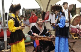 Особенности национального костюма в мастер-классах фольклорного ансамбля «Айланыс»