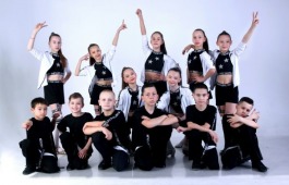 Образцовый ансамбль бального танца «Тарина» из Хакасии наградили в Санкт-Петербурге