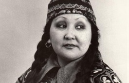 Сегодня исполнилось 70 лет со дня рождения Народной артистке Хакасии  Алисе Алексеевне Кызласовой - Боргояковой