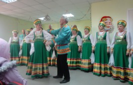Артисты Центра культуры им. С.П. Кадышева дали концерт в Усть-Абаканском районе