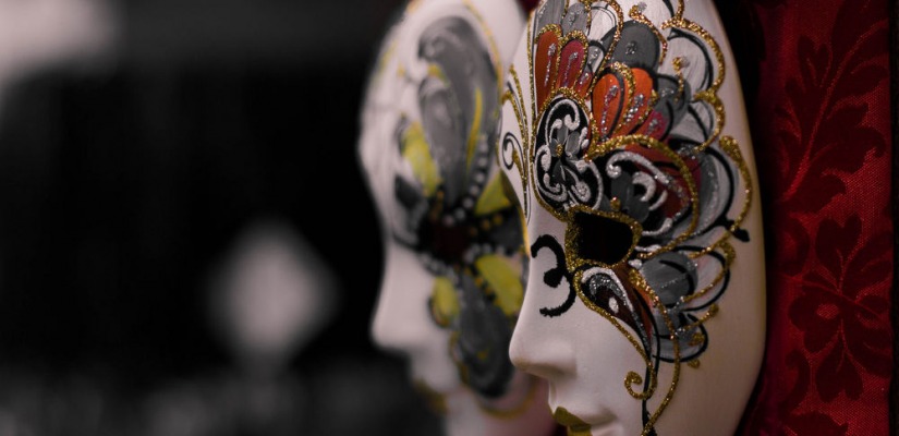 С Днём театра!