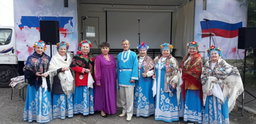 Самодеятельные коллективы Центра культуры имени Кадышева  выезжают с концертами по городам и сёлам Хакасии