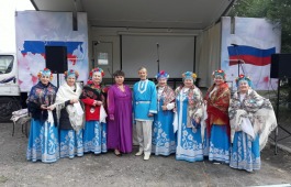 Самодеятельные коллективы Центра культуры имени Кадышева  выезжают с концертами по городам и сёлам Хакасии
