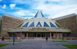 Национальный музей временно не принимает посетителей