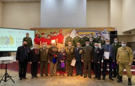В Центре культуры Кадышева на встрече трёх поколений брейн-ринг выиграла команда ветеранов военной службы