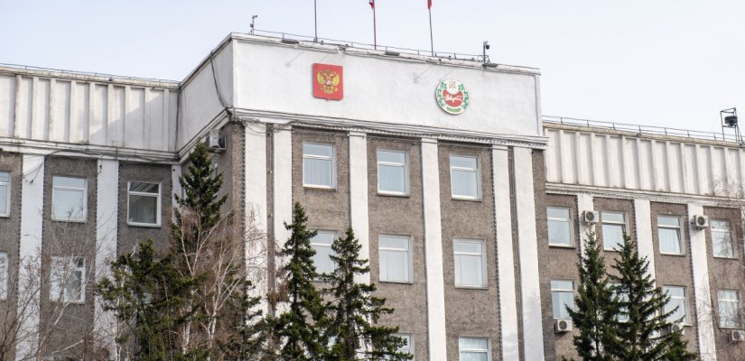 Правительство Хакасии смягчило антиковидные ограничения